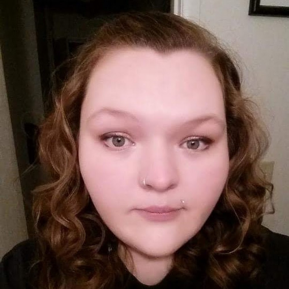 Meet your Posher, Lee